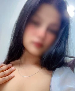 Call Girl Varanasi Preeti