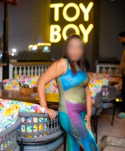 Call Girl Varanasi Sangeeta